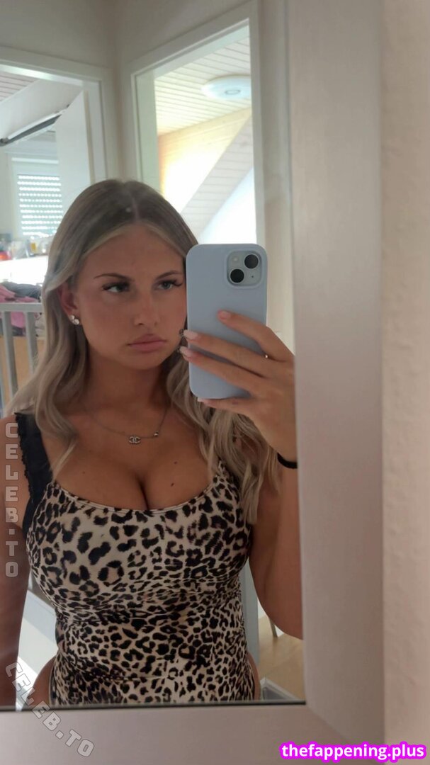 02.queenice / 18queenjce Nagie OnlyFans Zdjęcie #40