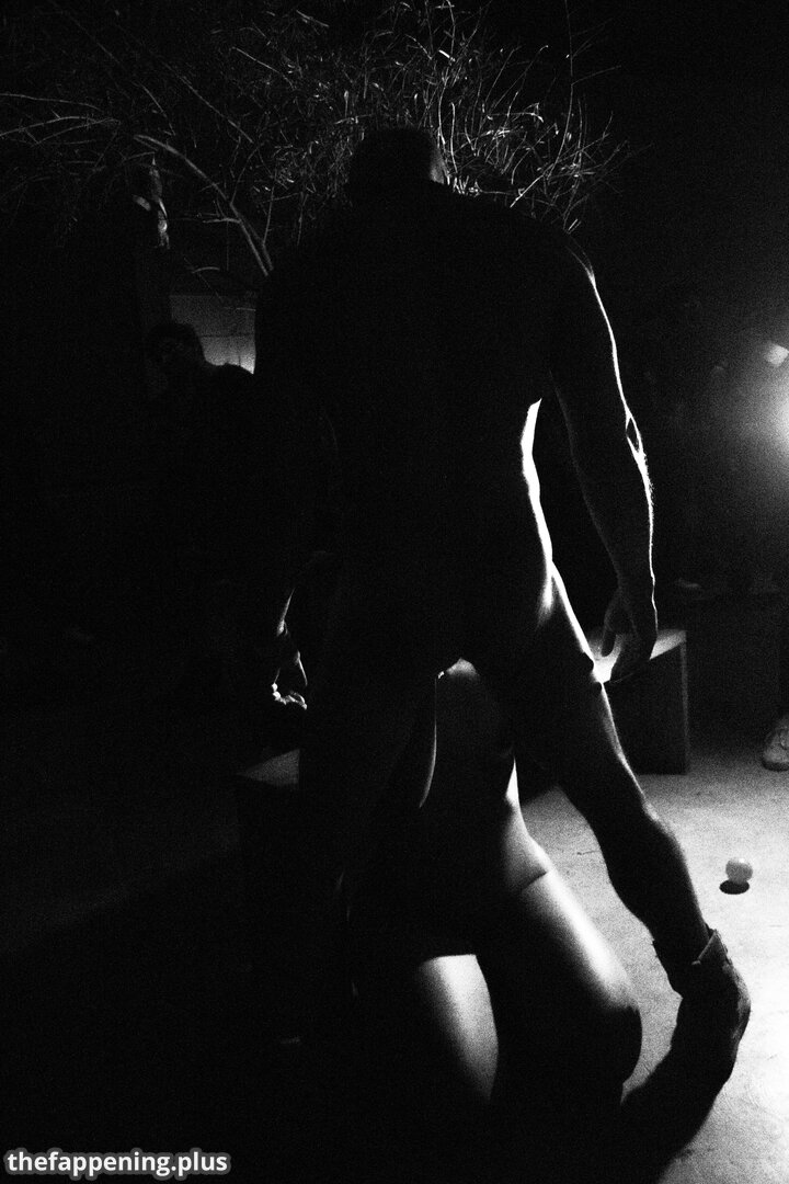 99WAREH0USE / 99WareHouse / cw / favicon.ico / https: Nacktes OnlyFans Foto #42
