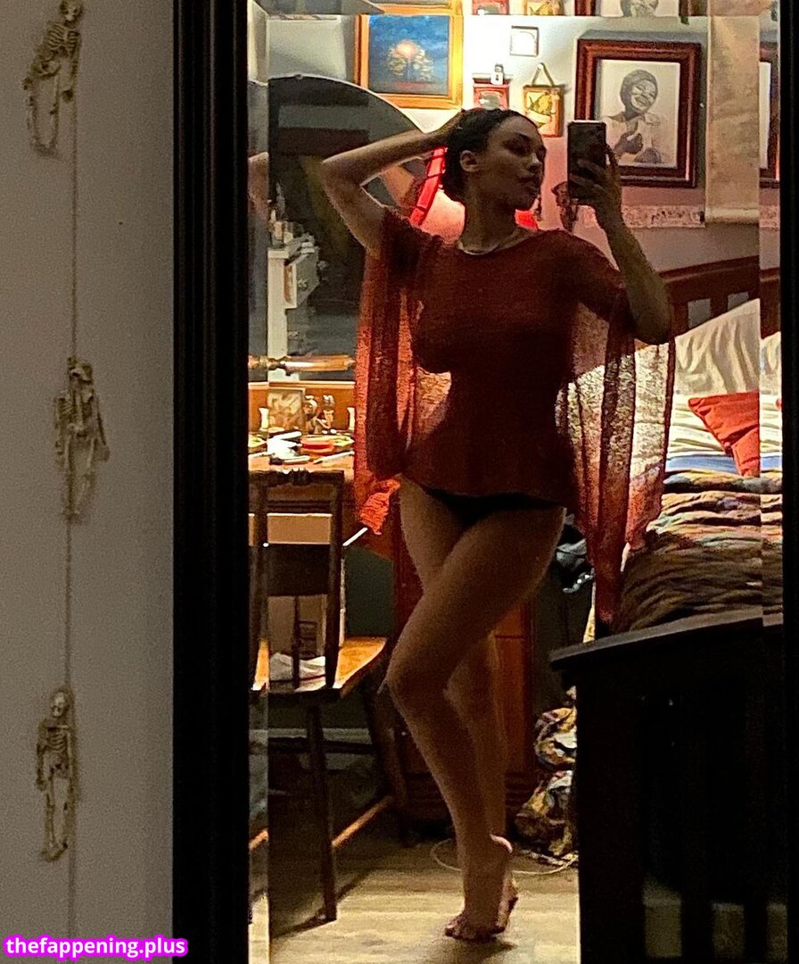 Aaliyeezy / theallierae Photo OnlyFans Nu #406