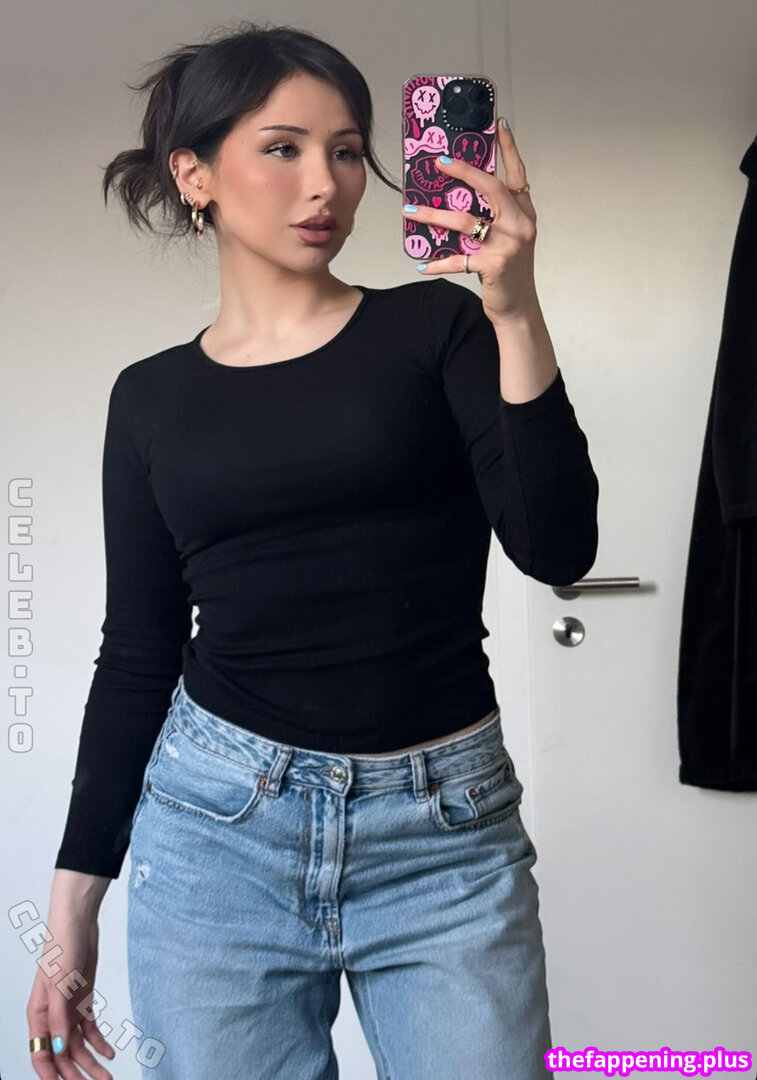Aanys / aanyskh Nahá OnlyFans fotografie #18