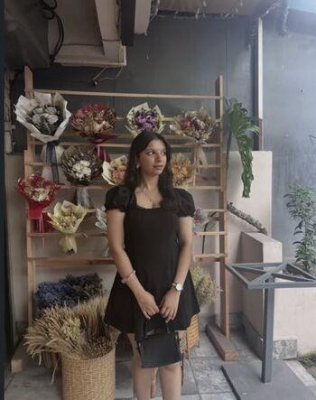 Aditi bhandari