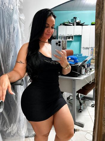 adrianaaa_santoos