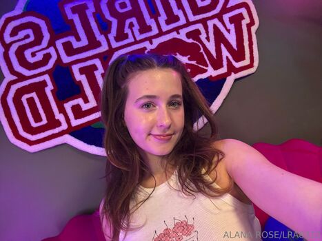 Alanarose8 AKA lra8215