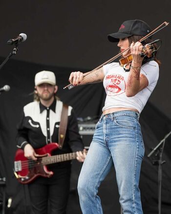 Amanda Shires