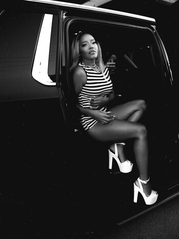 Angela Simmons