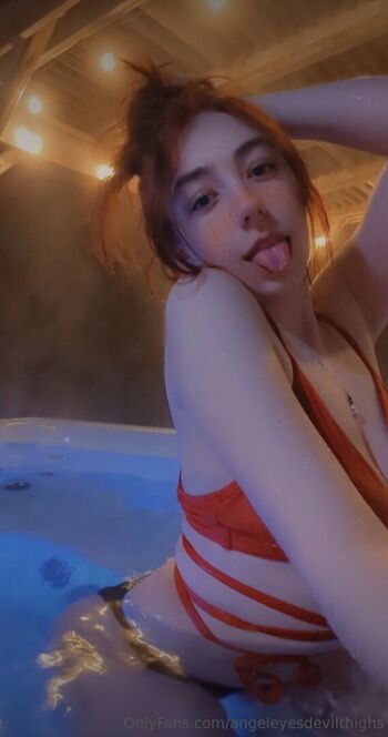 AngelEyesDevilThighs