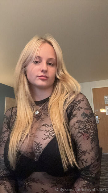 Anyatruaxx