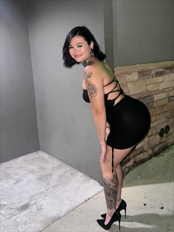 Ash2lit / Ashley.lifts / ash.tattoo