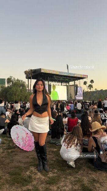 Asiansurfergirl