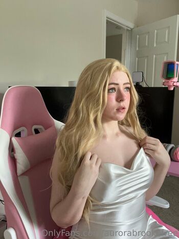 aurorabrookefree
