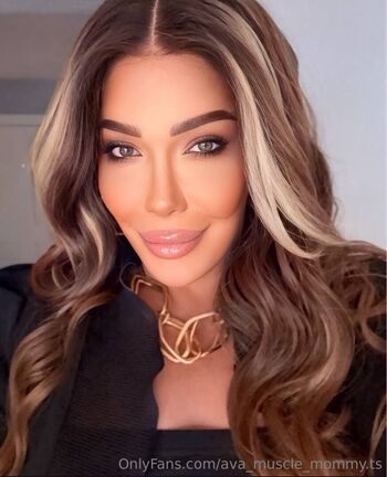 ava_muscle_mommy.ts
