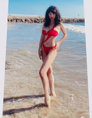 Bai Ling