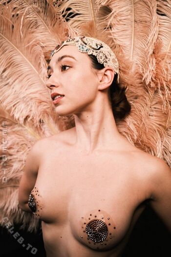 BallerinaBellax