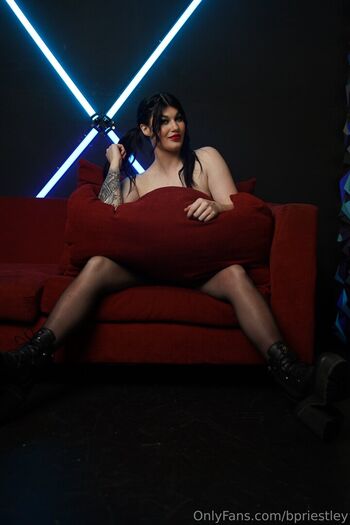 Bea Priestley | Blair Davenport