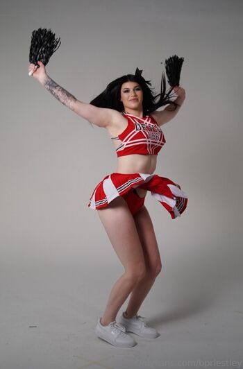 Bea Priestley | Blair Davenport