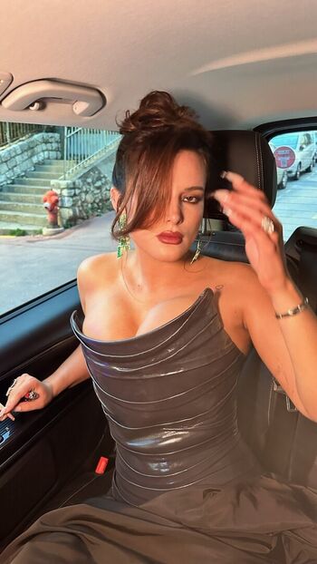 Bella Thorne