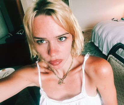 Billie Piper