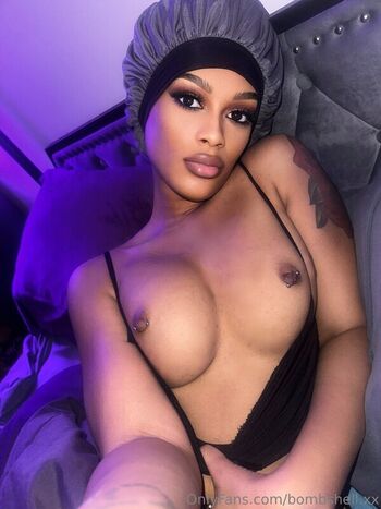 __Bombshell__