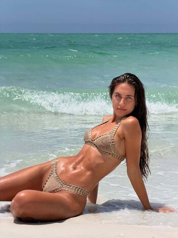 Brit Manuela