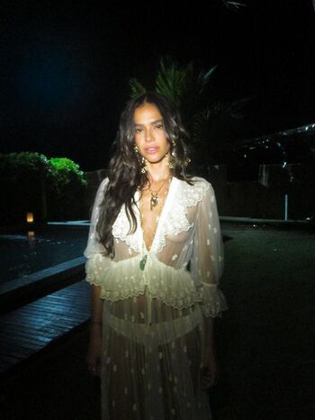 Bruna Marquezine