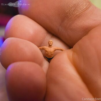 candace.feet