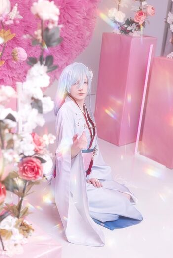 CharlesQwQ1703