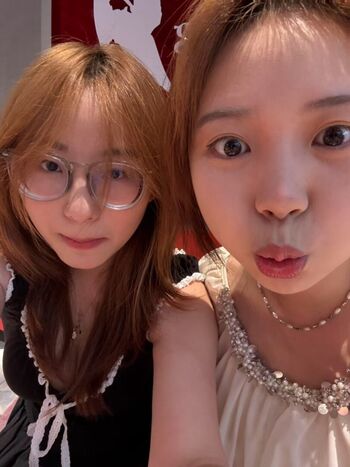 Chinese Twitter Girls Megathread