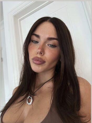 Clarissa Bea