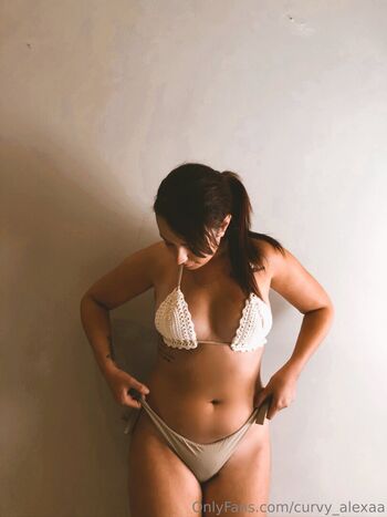 curvy_alexaa