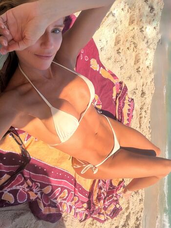 Deborah Secco