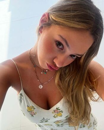 dkdianakandelis / diana kandelis