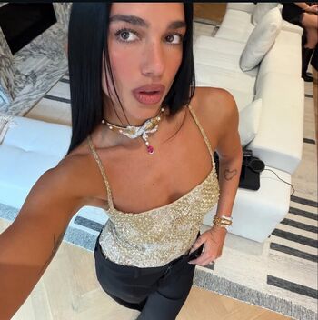 Dua Lipa