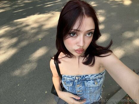 elliemooree
