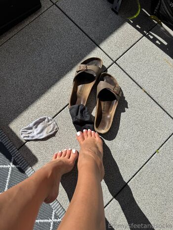 emmyfeetandsocks
