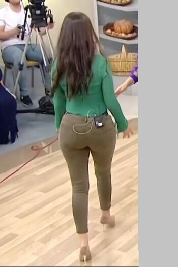 Esra Ezmeci