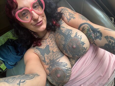 Gia Lovely