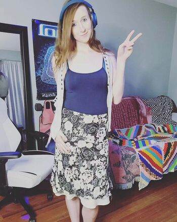 HappyGoLuckyTgirl
