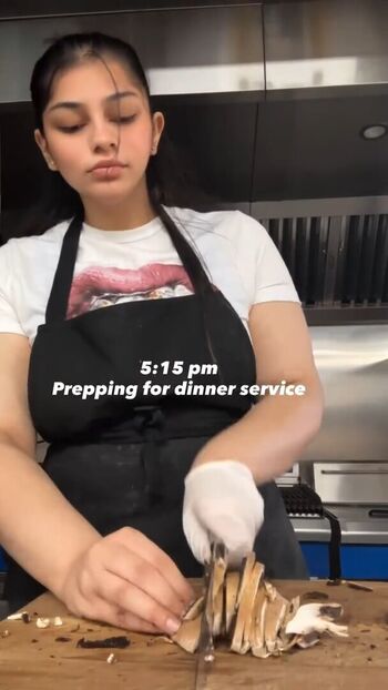 harshieatsandlives