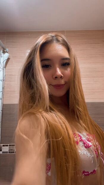 Iamvalentina30
