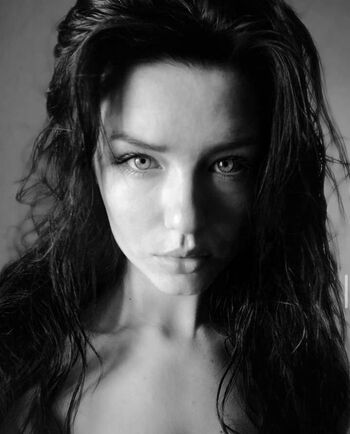 Innervus | Sun_in_a_fog | Anna