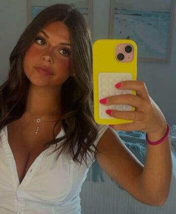 Izzy Tuchman
