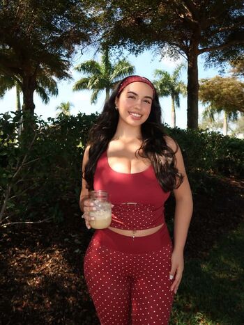 Jasmin Glover