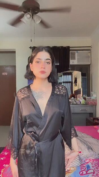 jasneetkaur