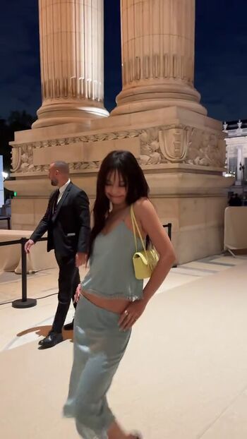 Jennie | BLΛƆKPIИK