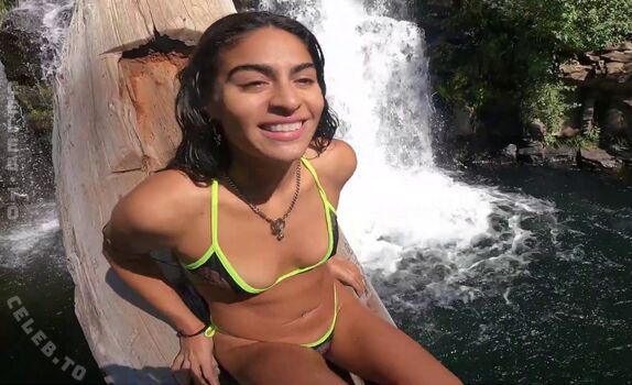 Jessie Reyez
