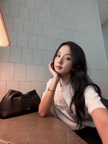 Jisoo
