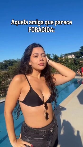 Julia_alvarengaa