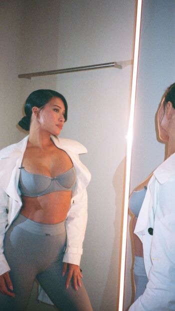 Julia Kelly