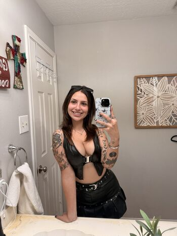 justsumsexygirl