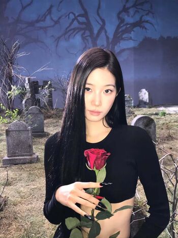 Kazuha Nakamura 中村 一葉